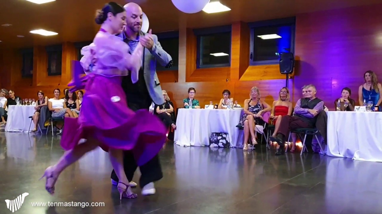 Video thumbnail for TEN+TANGO 2019 - ALEJANDRA HEREDIA & MARIANO OTERO - 06/12/19 - A MI NO ME INTERESA - ISLAS CANARIAS