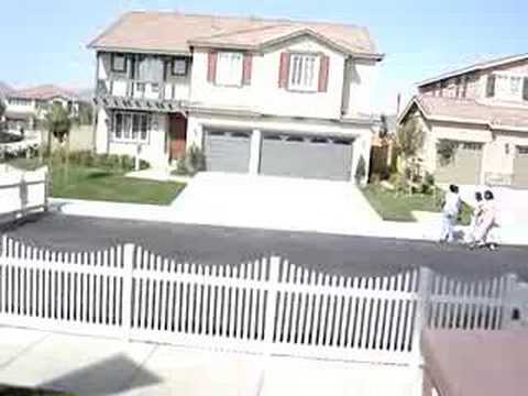 FINGER... TURN UP THE VOLUME