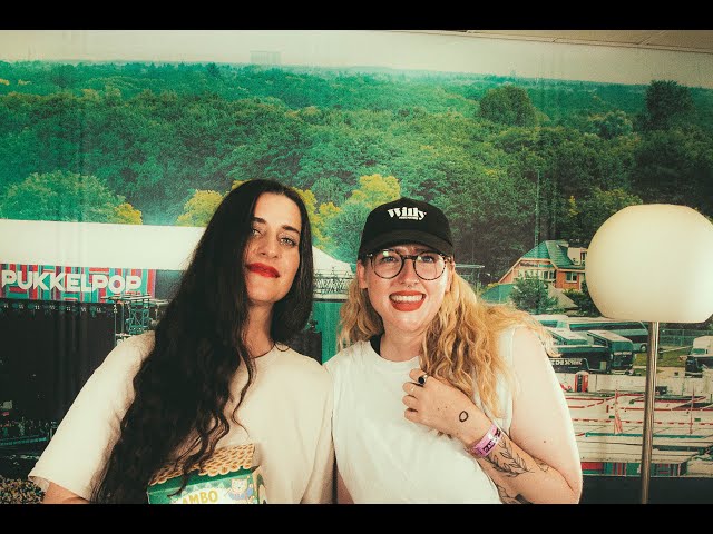 WILLY // Elien interviewt Eefje De Visser op Pukkelpop 2022