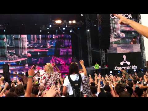 Porter Robinson - Language @ Creamfields 2013