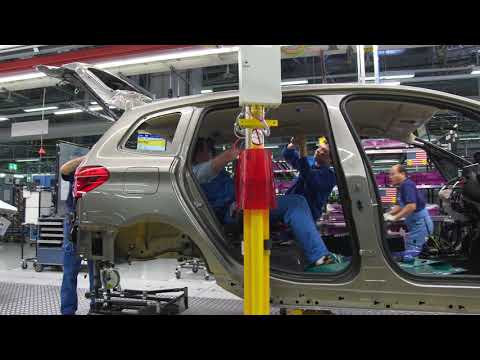 Car factory: BMW 2 Series Gran Tourer (F46) production in Regensburg (assembly line pure sound)