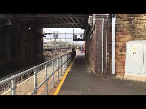 90045 and 90044 4M27 Coatbridge to Daventry