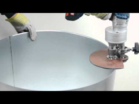 Formula Air, automatic flange tool.