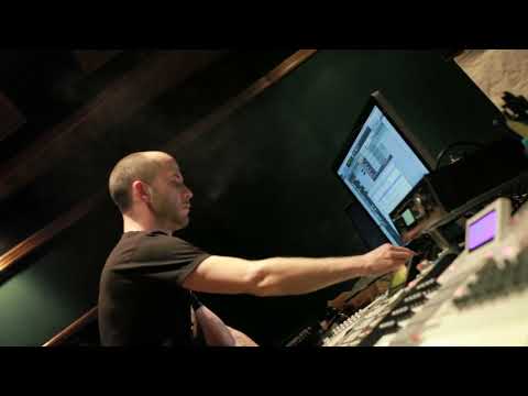 Drake's Producer "40" Makes More Beats in 3 Minutes!