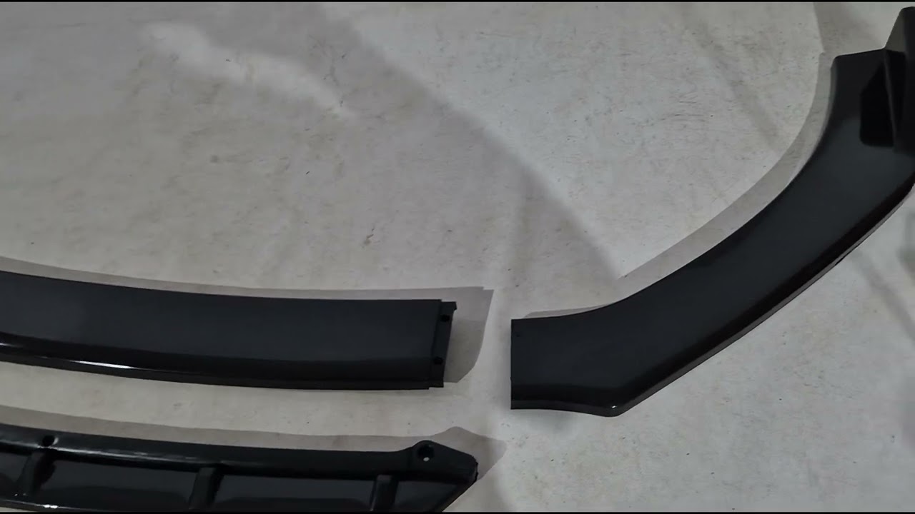 Универсальный передний сплиттер DPT Black V-2 (ABS, черный глянец) Video 1