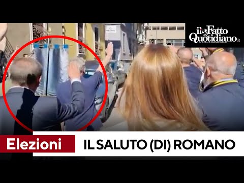 Milano, assessore La Russa fa il saluto romano a un funerale. Pd dopo il video del Fatto: "Grave"