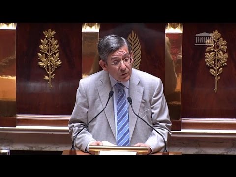 Que celui qui n'a jamais péché: un député cite la Bible lors du débat sur la prostitution