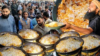 NEVER SEEN BEFORE – CRAZY RUSH On FRIDAY BIRYANI | Degi Beef Jumma Biryani | Karachi Food Street