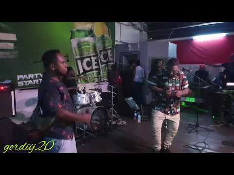 Seh Mania-Jenieo ft Sean Rii & Tee Boy (Live!..2019)