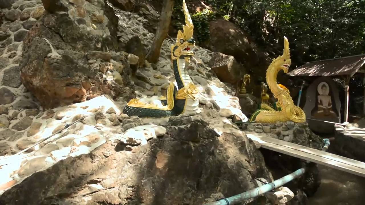 Tong Cave (Tham Tong Meditation Center)