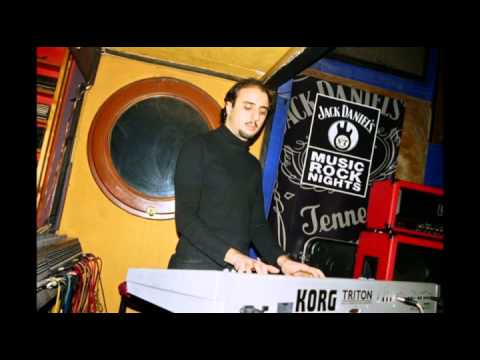 Gür Akad Band - Black Night  (27.04.2006 - Shaft Bar)