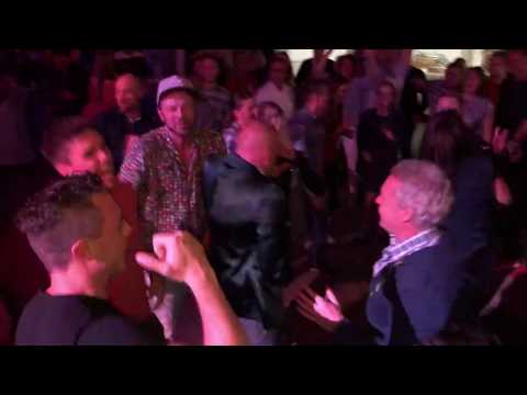 GROOVE GARDEN - FLY AWAY