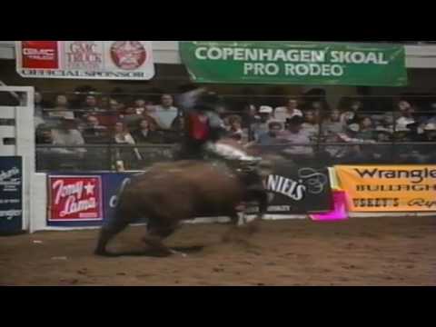 Gilbert Carrillo vs Wild Red Man - 95 PBR Ft. Worth (90 pts)