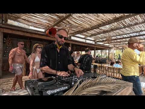 JOHN JUNIOR - SHUT UP BEACH MAMAIA LIVE SET