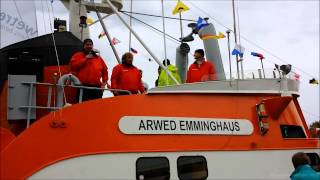 preview picture of video 'Seenotrettungskreuzer Arwed Emminghaus - Ankunft auf Fehmarn'