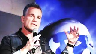 Bruno Pelletier - L&#39;amour existe encore (&#39;Love StIll Exist&quot;) Excerpt with lyrics