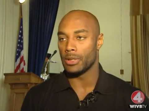 George Wilson, Buffalos Bills safety, tells WIVB-TV "It Gets Better"
