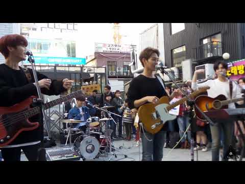 180928 The rose busking in hongdae - Dancing rolly polly + like we used to
