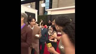 awww the interviewer's \