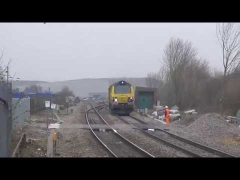 Freightliner 70003 Portbury to Fifoots power station loaded coal train