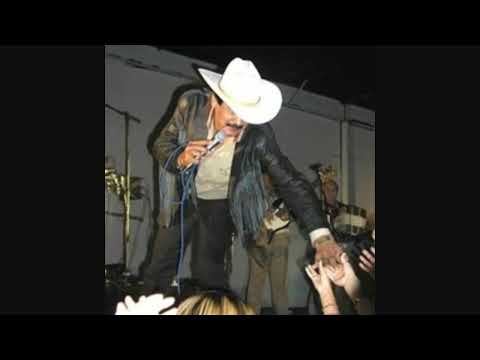 Beto Quintanilla- La Carroza Negra