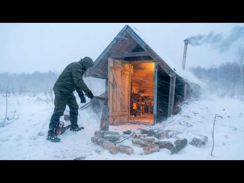 Blizzard Survival in a Primitive Underground Home That Became a Refuge