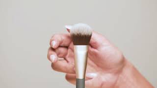 Jane Iredale Cheek Brush
