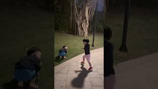 한밤의 댄스#35개월#하노이 일본공원