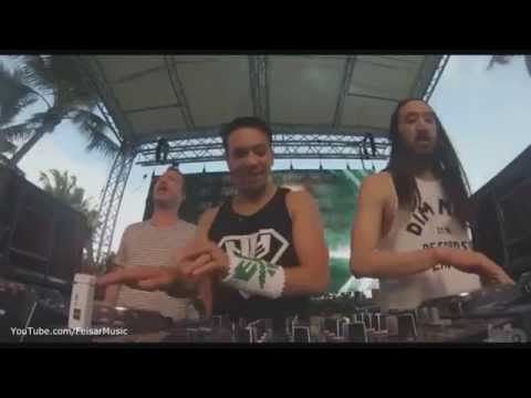 (Funny) What Djs Do On Stage!