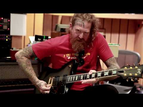 Mastodon - Toe to Toes [In-Studio Performance]