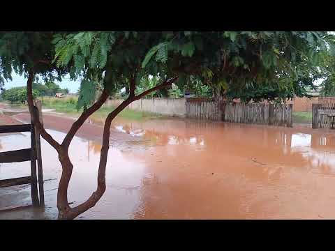 Vídeo de hoje da chuva que deu em São Francisco Guaporé Rondônia 16 de julho 2026