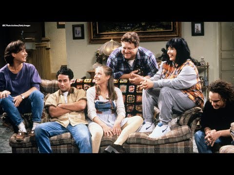 'Roseanne' pays tribute to late actor Glenn Quinn