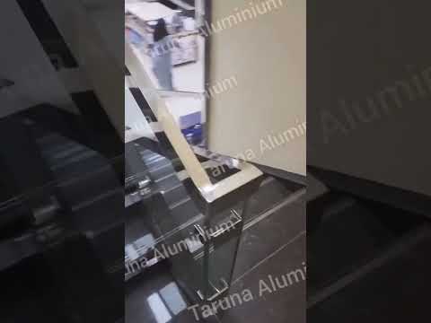 Aluminium Glass Railing