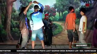 Download lagu BARENG-BARENG JANJI - LAGU  SANDIWARA MERAH DELIMA 2025 LIVE DI DS. BUNGKO KEC. KAPETAKAN mp3
