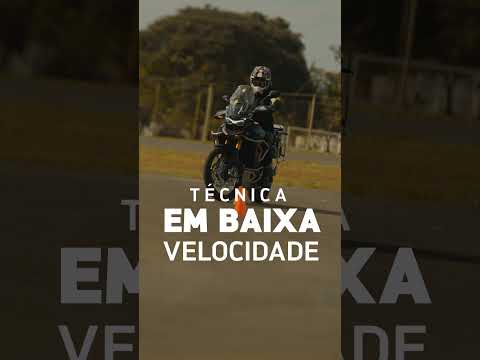 Aprenda dominar a moto em Baixa Velocidade