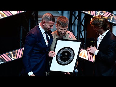 The BRILLIANT ode to Toby Alderweireld by Tourist LeMC! 🎤🥹