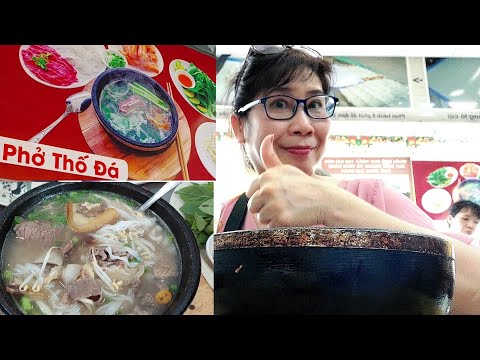 Vlog 249: Ăn PHỞ VIỆT NAM THỐ ĐÁ ở quận 3 Là lạ hấp dẫn vừa thổi vừa ăn .