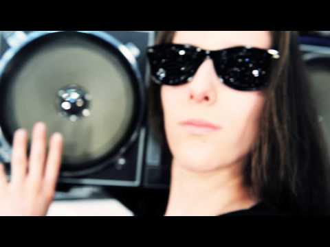 Toni and Ash - The Making of Caffeine