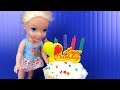 Little Elsa's BIRTHDAY party ! Elsa and Anna toddlers party with friends - Surprise Gifts - Cake