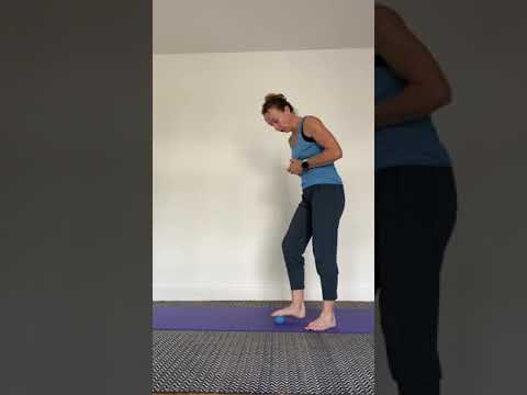 Mobilising your feet with a spikey ball