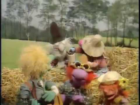The Muppets - You Can't Rollerskate in a Buffalo Herd