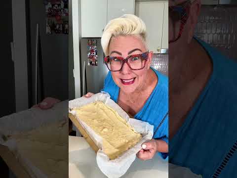 Lamingtons #lamingtons #lamington #easyrecipe