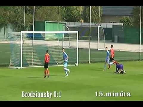 SFM Senec U15 - ŠK Slovan Bratislava U15.avi