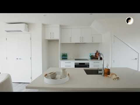 Ruby/44 Millbrook Road, Henderson, Auckland, 3 bedrooms, 2浴, Townhouse