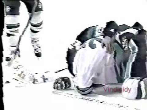 Murzyn BRUTAL cheapshot on Dahlen 94-95