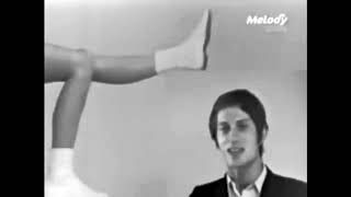 Jacques Dutronc Vs. A Tribe called Quest Vs. Beastie Boys - Mini Mini Bonita