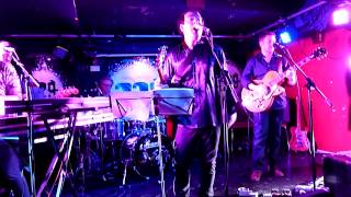 The Woodentops "Every step of the way" at 229, London, 8 March 2014