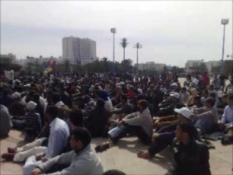 زجال الثورة المغربية: اسمع صوت الشعب