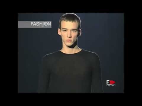 Gianni Versace men's autumn winter 1999 fashion show