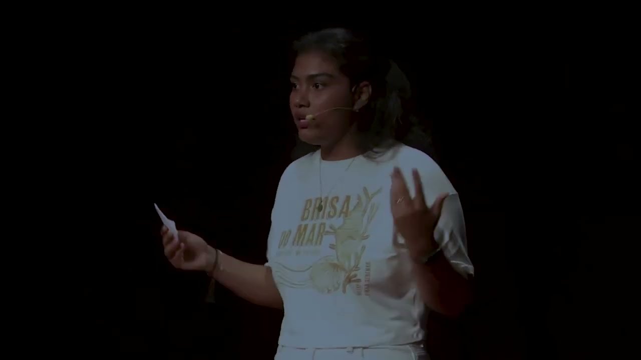 Construção da identidade na adolescência | Gabriella Soares | TEDxYouth@SantoInacioRio
